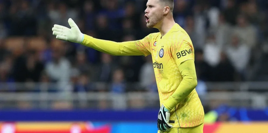 Chivu Set to Decide Between Martinez and Provedel for Inter vs Bologna