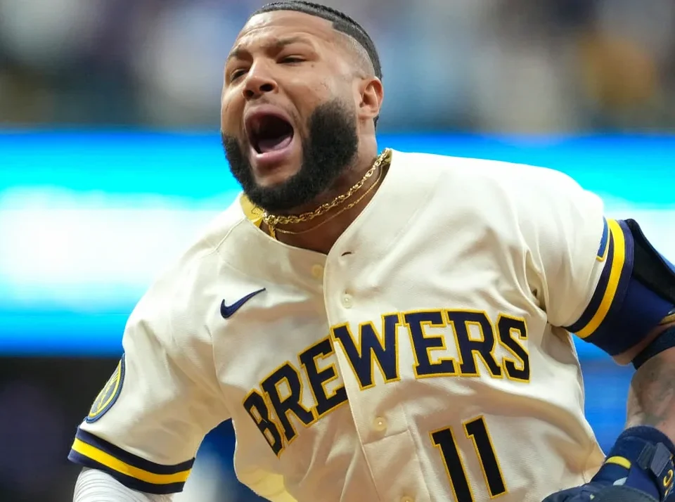 Chourio’s Walk-Off Single Puts Brewers Up 2-0 on Padres in NLDS