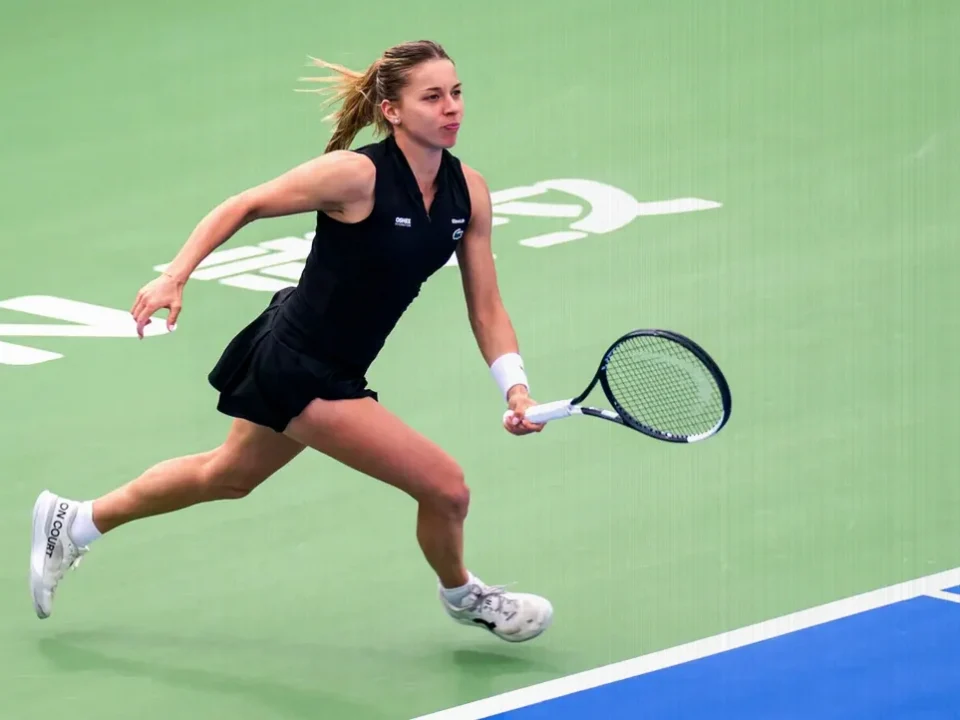 Maja Chwalinska Stuns Iva Jovic to Reach Wuhan Open Quarterfinals