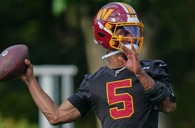 Jayden Daniels Cleared to Lead Commanders Against Giants
