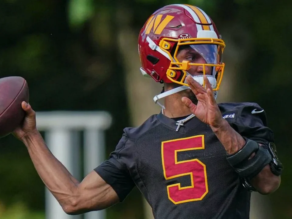 Jayden Daniels Cleared to Lead Commanders Against Giants