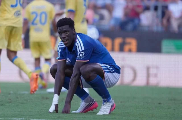 Diao Scores for Como but Suffers Thigh Injury Against Feyenoord