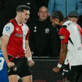 Feyenoord End AZ’s Unbeaten Start as Mateo Chávez Starts