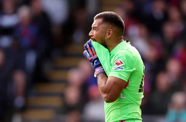 Emiliano Martínez Helps Aston Villa Rally Past Nottingham Forest 3-1