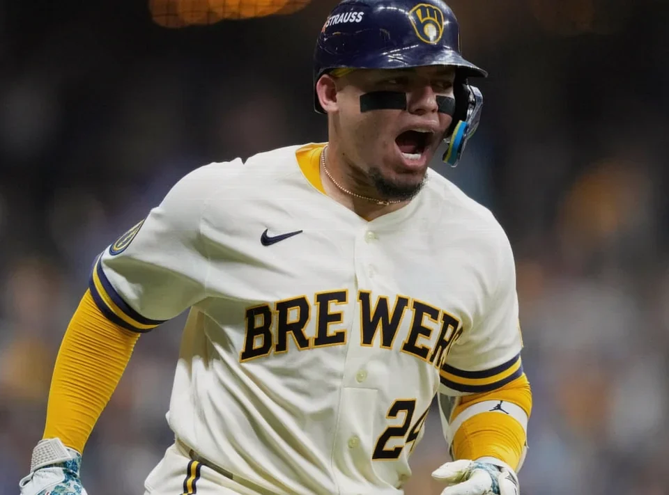 William Contreras Lifts Brewers Past Padres in Game 1