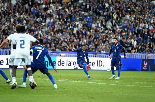 Michael Olise Free-Kick Sends France Ahead Against Italy