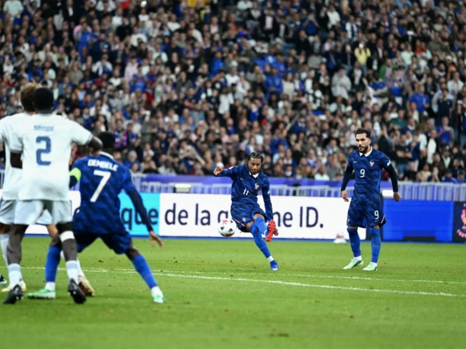 Michael Olise Free-Kick Sends France Ahead Against Italy