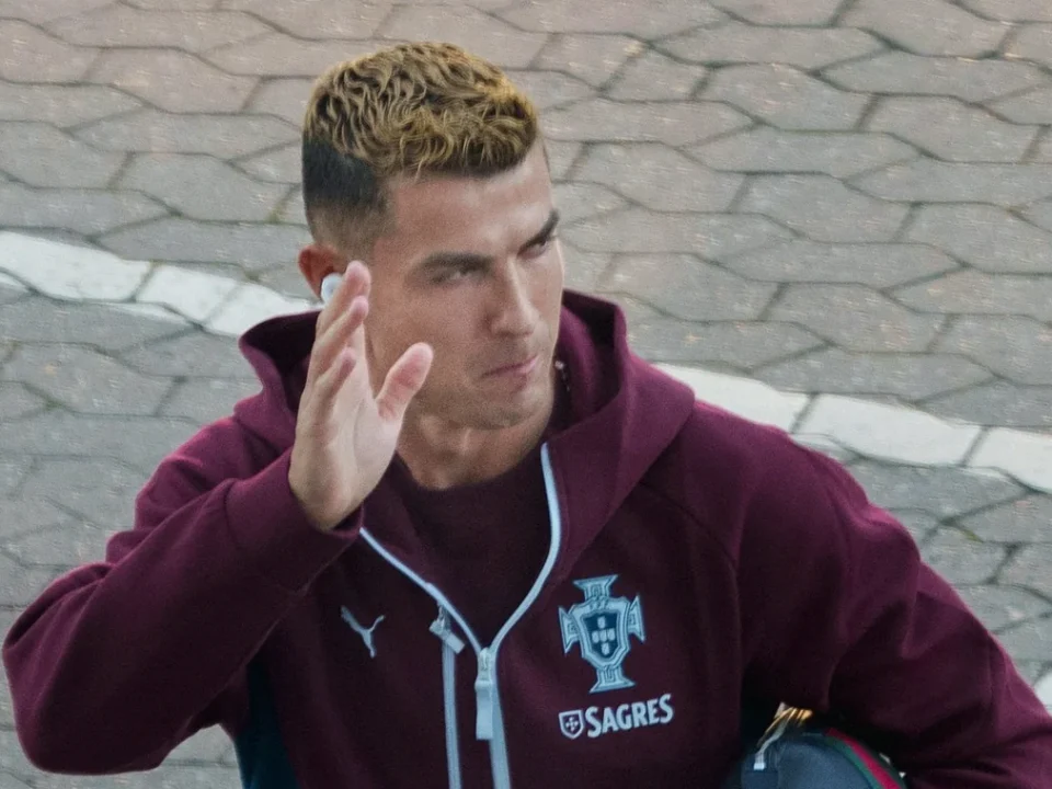 Portugal Fans Clash at Porto Airport Ahead of Norway Match