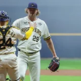 Brewers Edge Rays 3-2 in World Series Game 1 Bullpen Battle