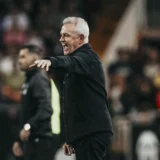 Mikautadze’s Late Winner Lifts Villarreal Past Valencia at Mestalla