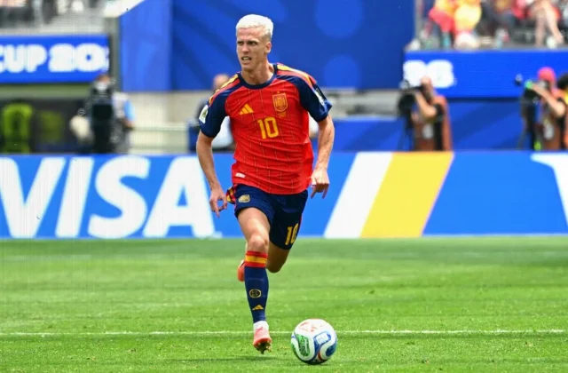 Dani Olmo Donates Salary Share to Croatian Social Projects