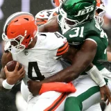 David Bailey’s Three-Sack Day Powers Jets Past Browns