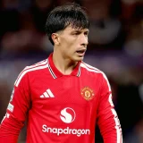 Lisandro Martinez’s Manchester United Future Unclear as Contract Talks Stall