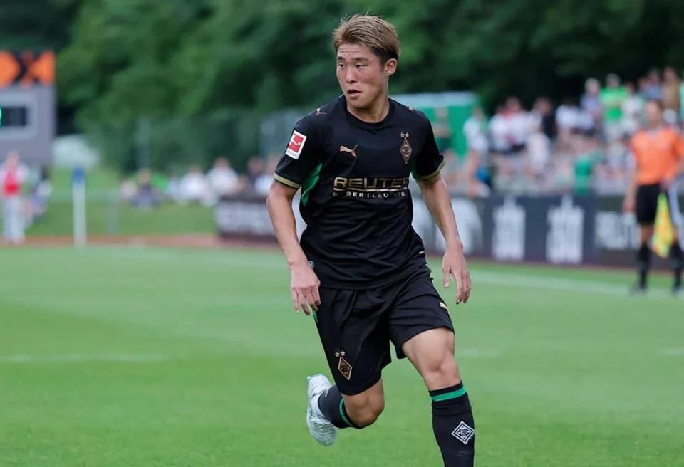 Zento Uno in Contention for Gladbach Debut in Cologne Derby
