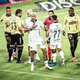 Deyverson Sent Off After Late Flashpoint in Liga de Quito’s Clásico Win