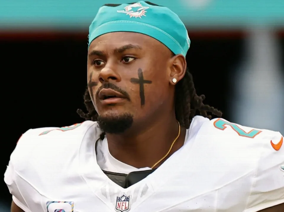 Jeff Hafley Keeps Dolphins’ Starting QB in Place Through Bye