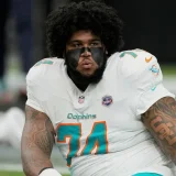 Dolphins Rookie Kadyn Proctor Braces for Brian Flores’ Blitz Packages