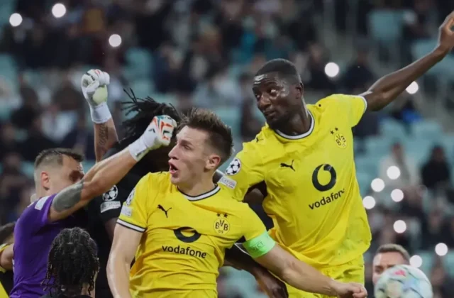 Borussia Dortmund Avoid Baku Stadium Showers After Sabah Win