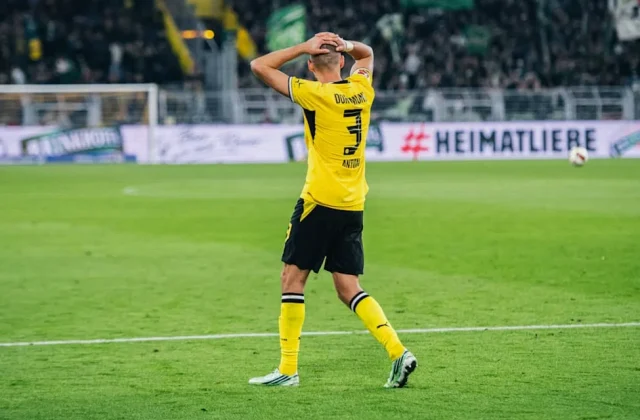 Dortmund Throw Away Two-Goal Lead in Werder Bremen Draw