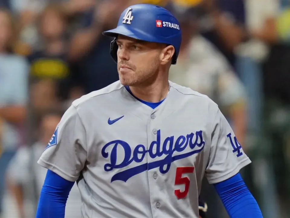 Blake Snell Starts as Dodgers Return Home Trailing Brewers 2-0 in NLCS