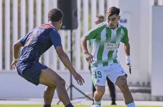 Feyenoord Hit Betis for Four in Youth League Comeback