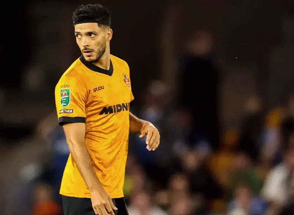 Raúl Jiménez Set for Knee Surgery After Wolves Injury Setback