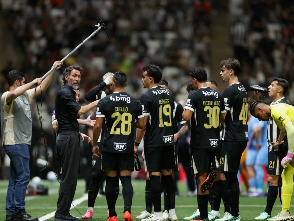 Atlético Mineiro Urge Caution Despite First-Leg Final Boost