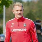 Matthias Ginter Extends SC Freiburg Stay in Major Boost
