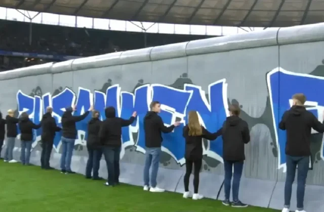 Hertha Berlin Honors Berlin Wall Fall With Olympic Stadium Ceremony