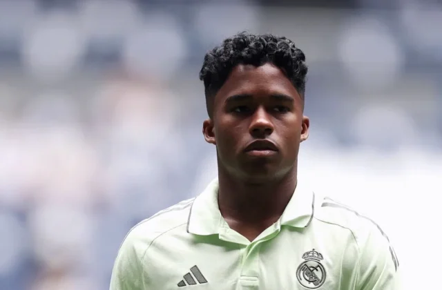 Endrick Considers Roma Loan Move for More Playing Time