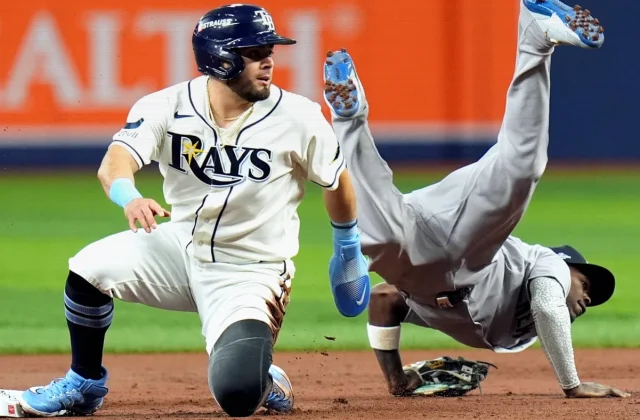 Yankees Fall Into 2-0 ALDS Hole After Error-Filled Loss to Rays