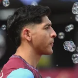 Edson Álvarez Nears West Ham Return After Two-Month Absence