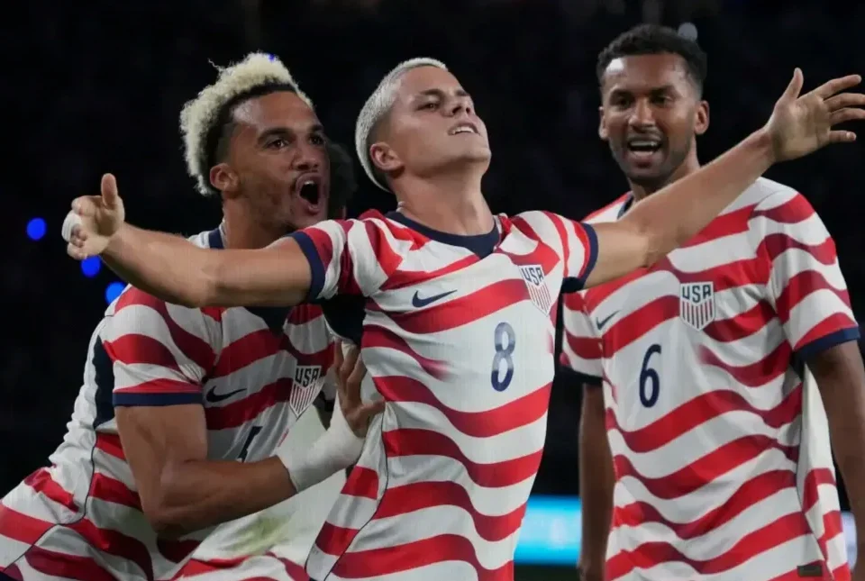 United States Punish Mexico Errors in 3-0 Friendly Win