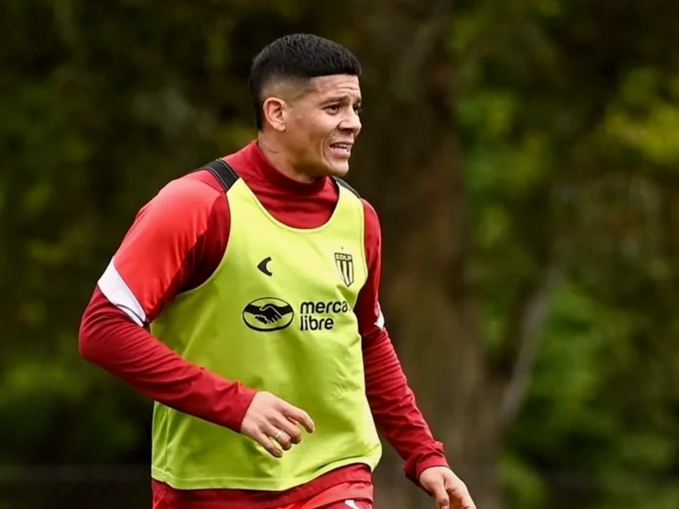 Estudiantes Criticize CONMEBOL Over Marcos Rojo Registration Decision