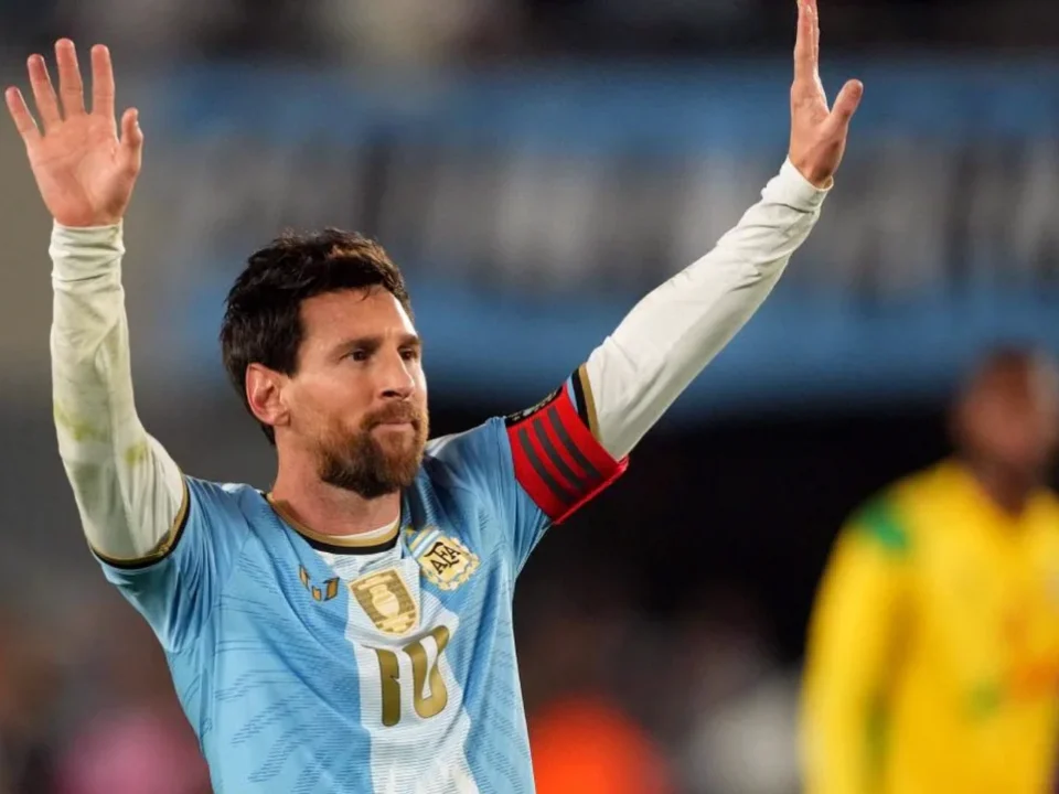 Joan Gaspart Urges Messi to Put Barcelona Fans Before Laporta Rift