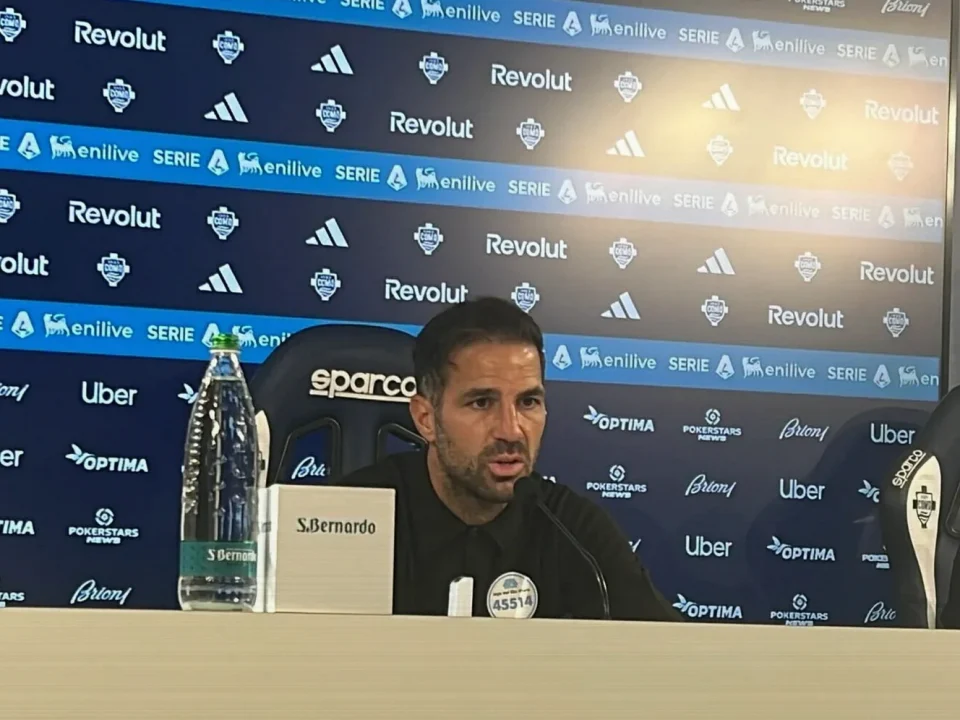 Fabregas rues Como’s missed chance after Roma draw and Malen red card