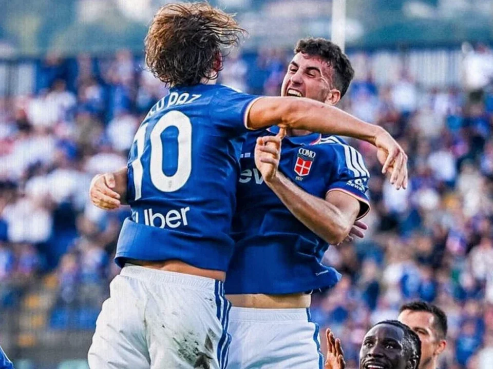 Feyenoord Seek Champions League Response Against Como at De Kuip