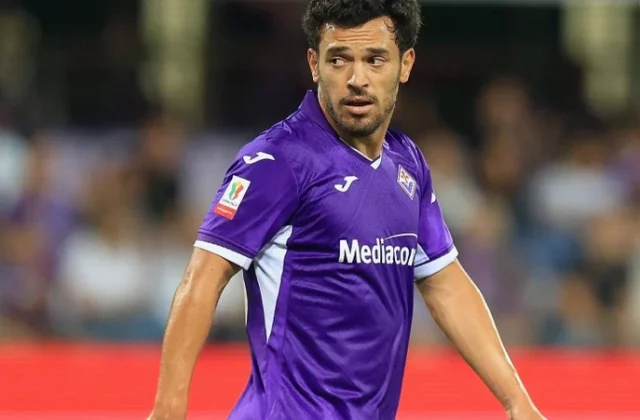 Fiorentina Weigh Up Gonçalves and Mastantuono for Genoa Clash