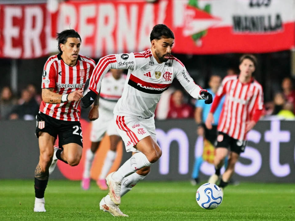Flamengo Hold Estudiantes to Scoreless Libertadores Semi-Final Draw