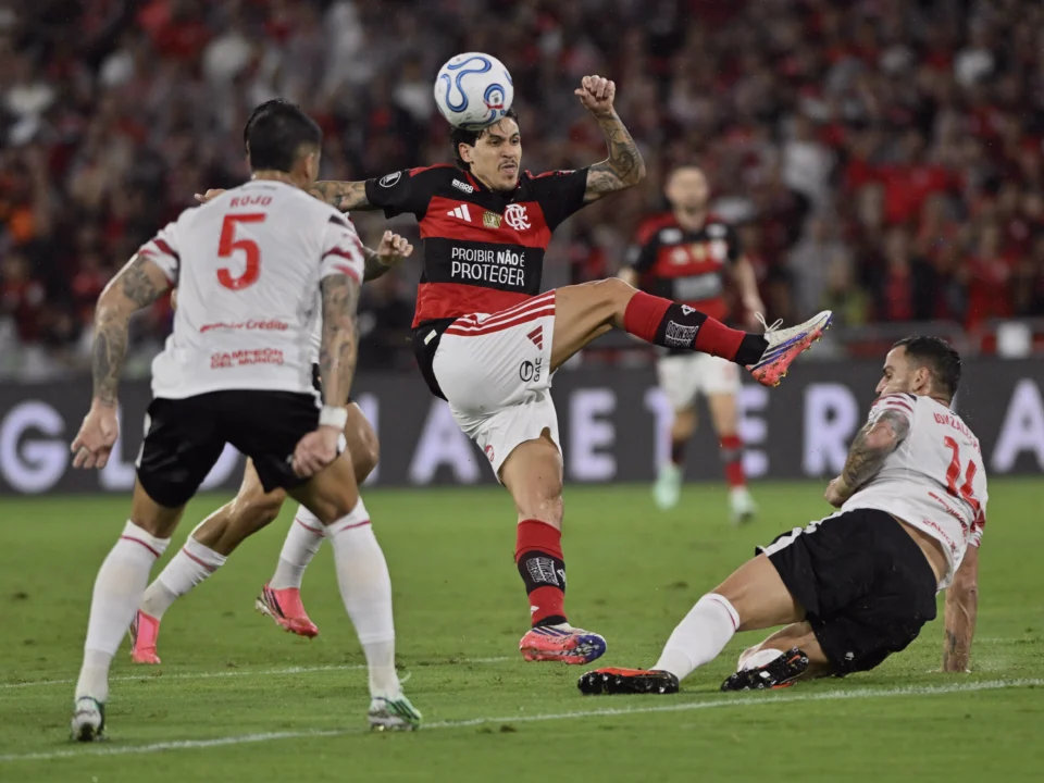 Estudiantes Knock Out Flamengo on Penalties to Reach Libertadores Final