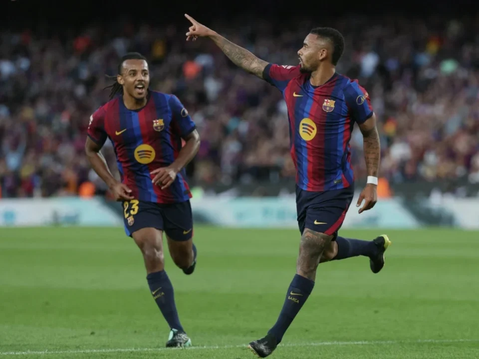 Flick Hails Gabriel Jesus’ Immediate Impact at Barcelona