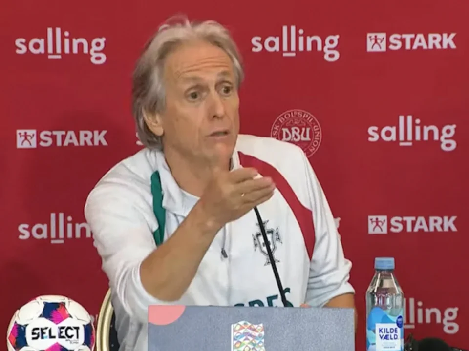 Jorge Jesus’ Furious Reaction to Cristiano Ronaldo Goes Viral