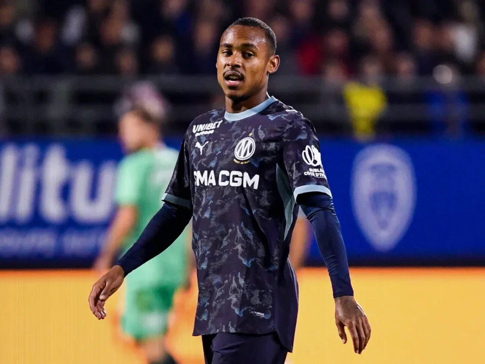 Genesio Denies Marseille Rift with Frustrated Paixao