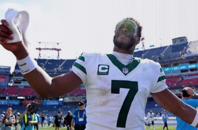 Geno Smith’s Steady Start Gives Jets the QB Stability They’ve Sought