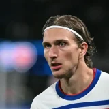 Mika Godts and Ajax Struggle After €45m PSG Transfer