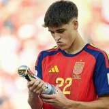 Pau Cubarsí Leads 2026 Golden Boy Award Shortlist