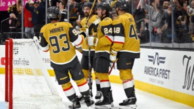 Mark Stone Sparks Golden Knights’ 6-2 Rout of Penguins