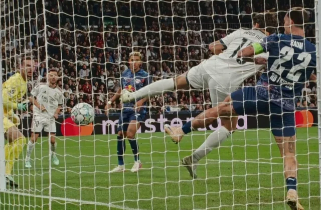 Real Madrid’s 4-1 Win Leaves Mourinho With Clásico Selection Calls
