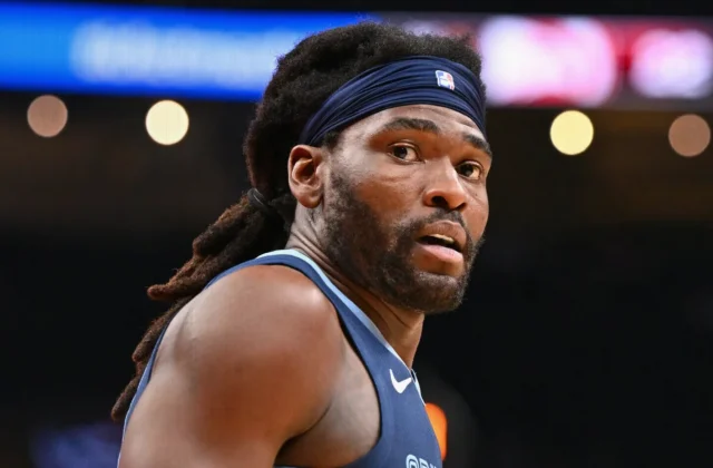 Isaiah Stewart sidelined at least two weeks with left ankle sprain