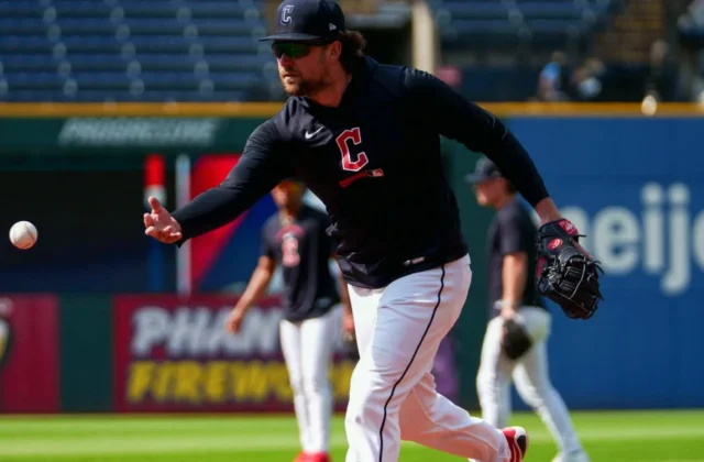 Guardians Set 26-Man ALDS Roster for White Sox Series